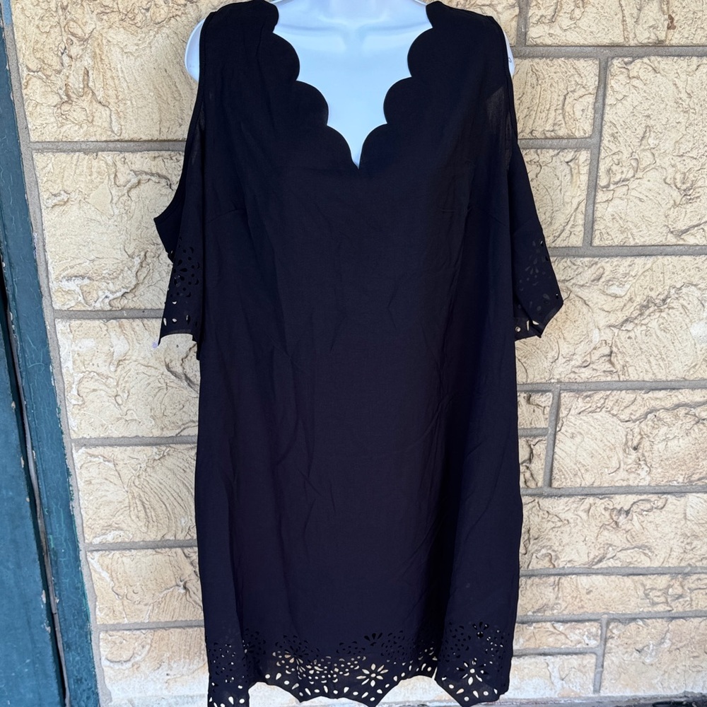 Emery Rose Dress Black Scalloped Dress Size 2XL New with Tags NWT Beach Cruise